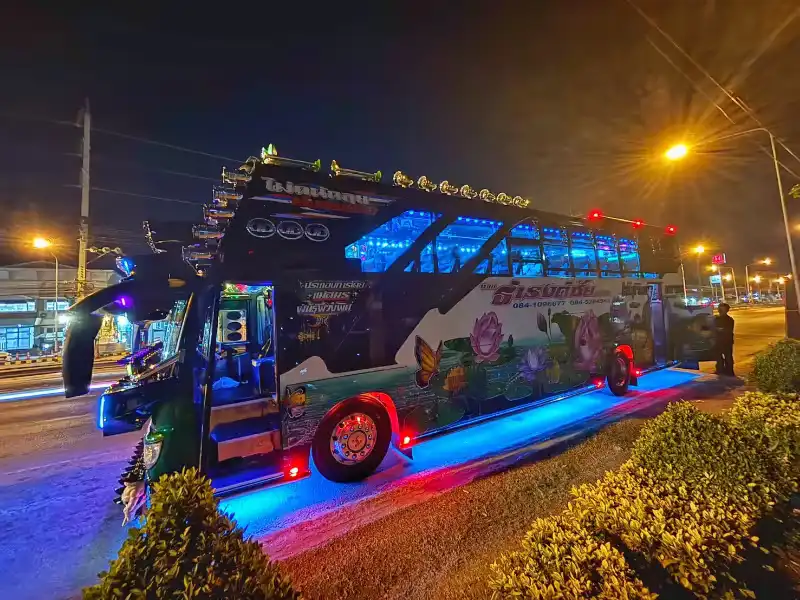 รถรับส่งพนักงานสมุทรปราการ